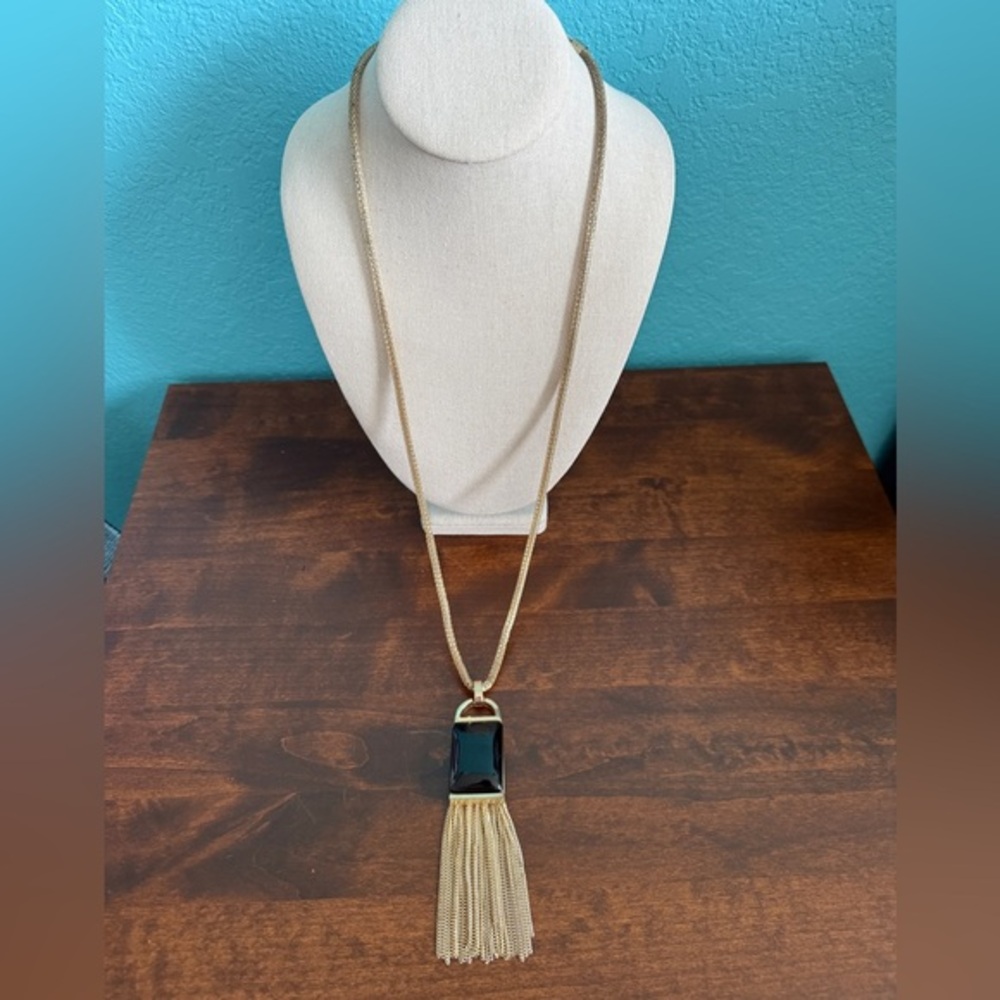 Necklace CHARMING CHARLIE  20”